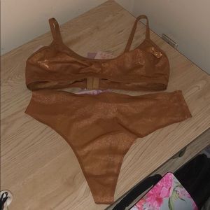 Savage x Fenty bralette set